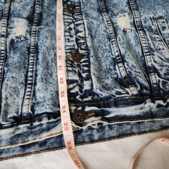 Rolling Paper Acid Wash Y2K Distressed Denim Jean Jacket Womens Size Small - Picture 7 of 7